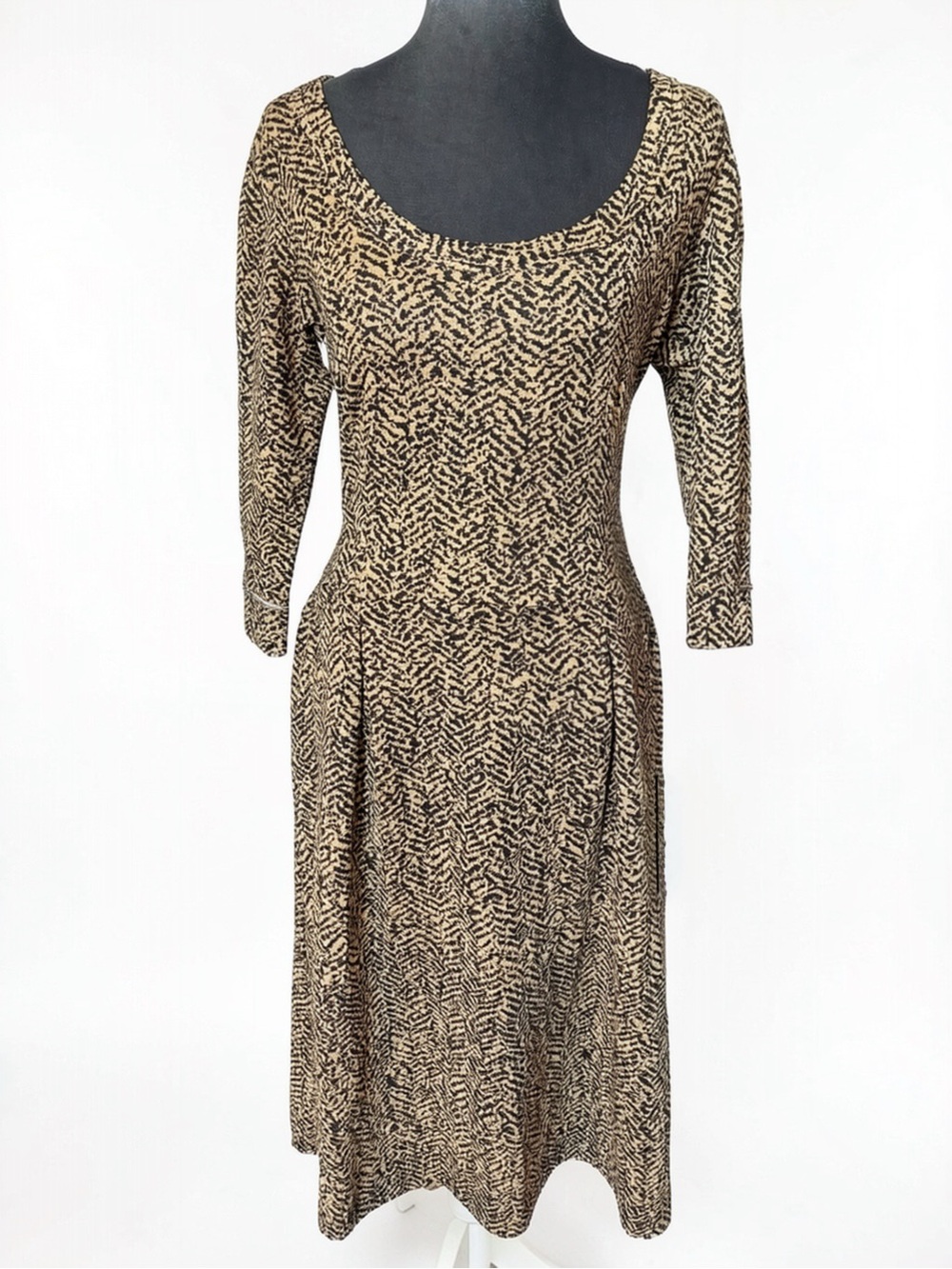 Melissa Masse Chevron Knit Midi Dress Brown Black Scoop Neck 3/4 Sleeve